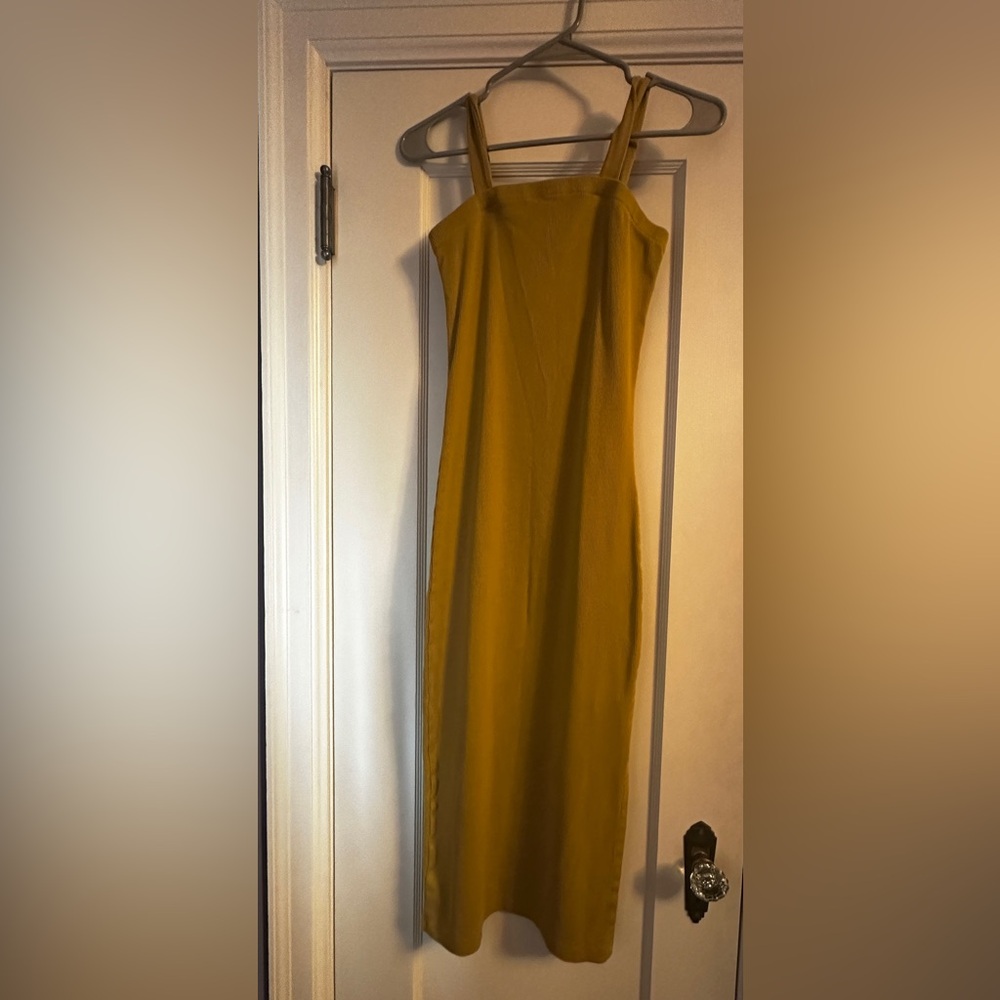 The Drop Women’s Citronelle Strappy Rib Midi Dress